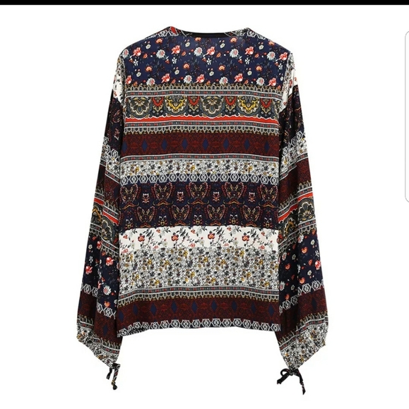 BOHO LONG SLEEVE FRONT TIE BLOUSE - Picture 4 of 4